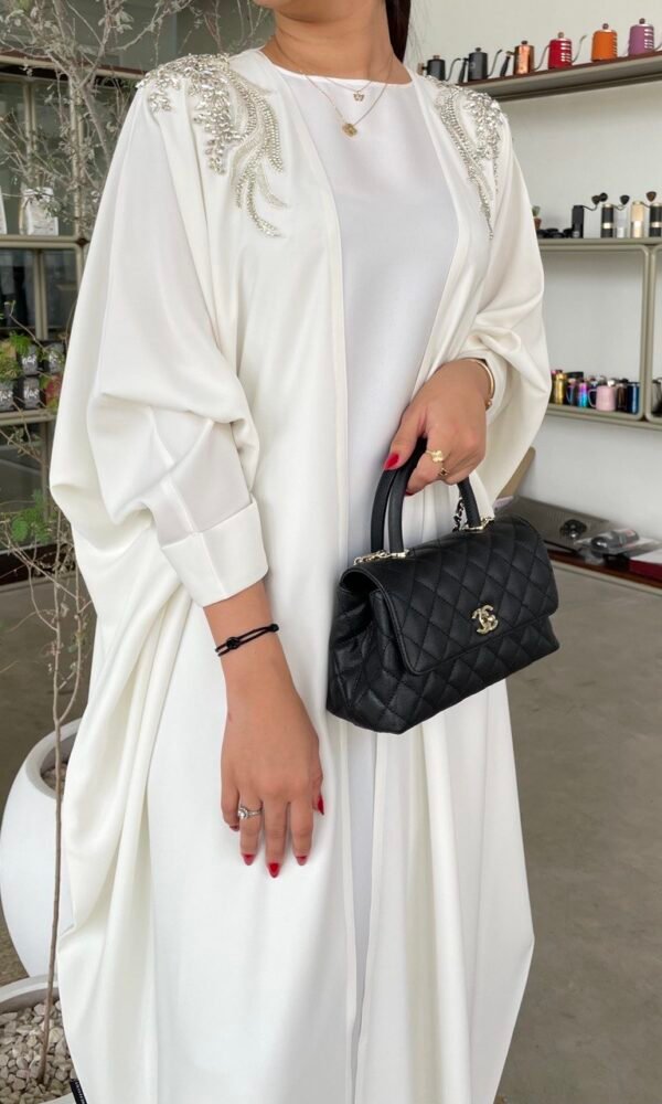 LF23003 – white
