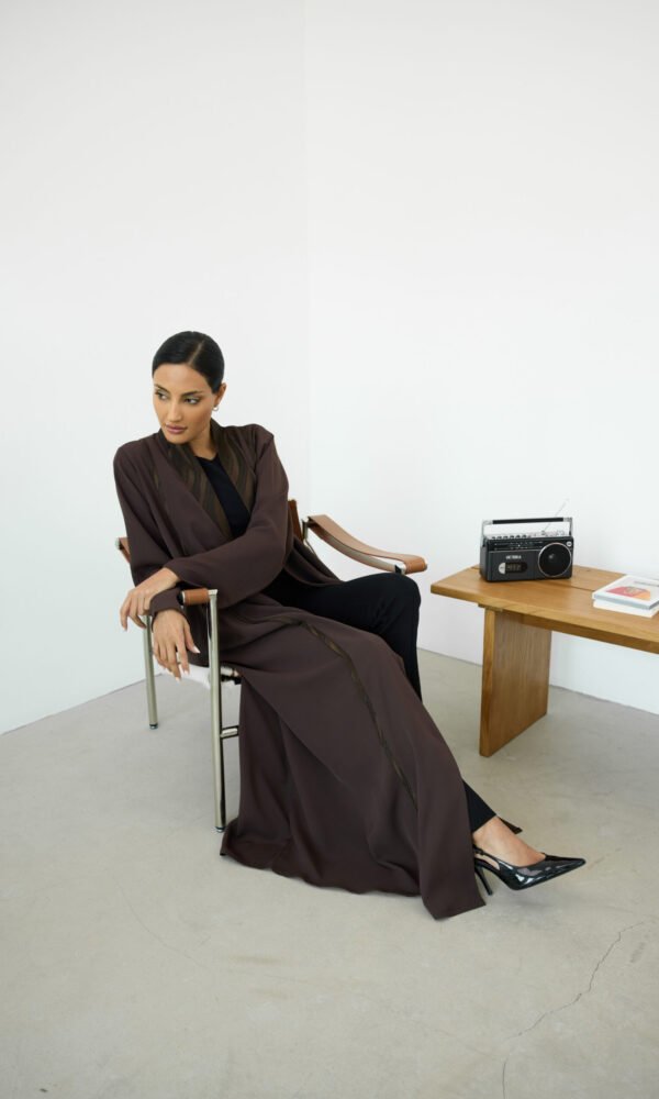 LF25019 – brown