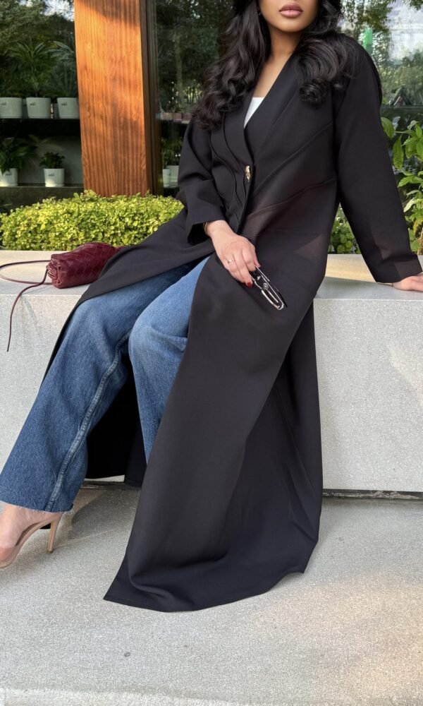 LAM025 – Black
