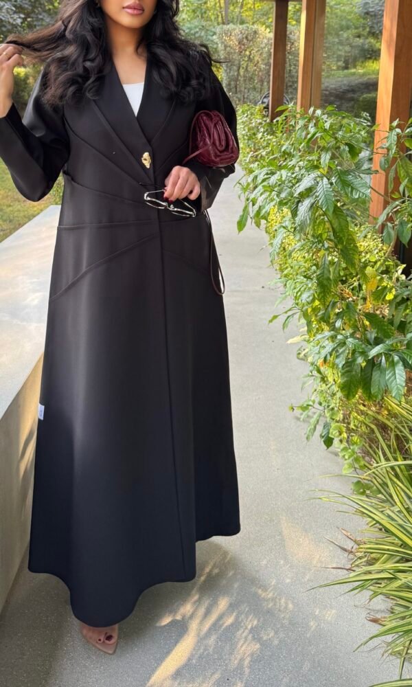 LAM025 – Black