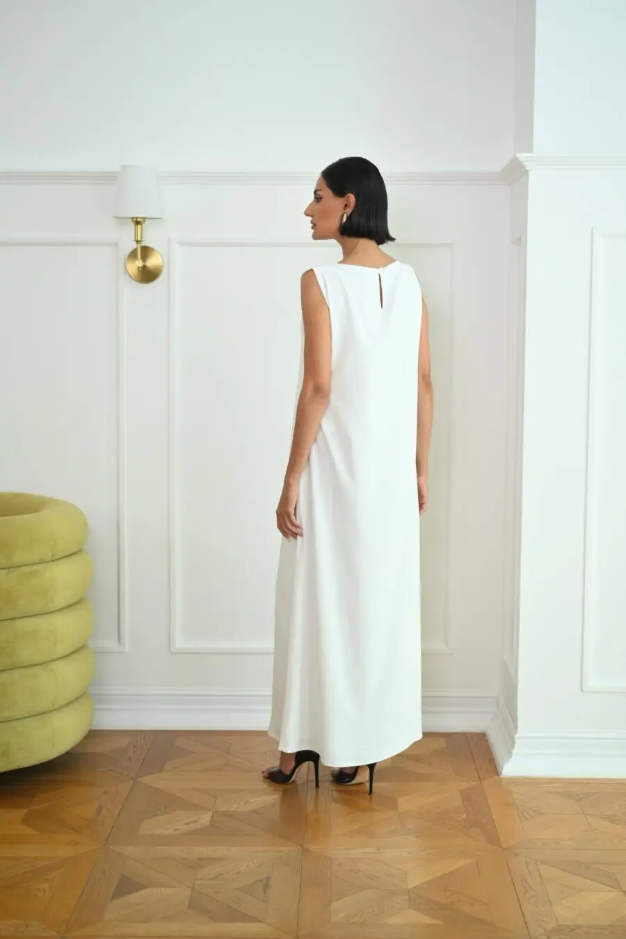 LFUND001 – Off White