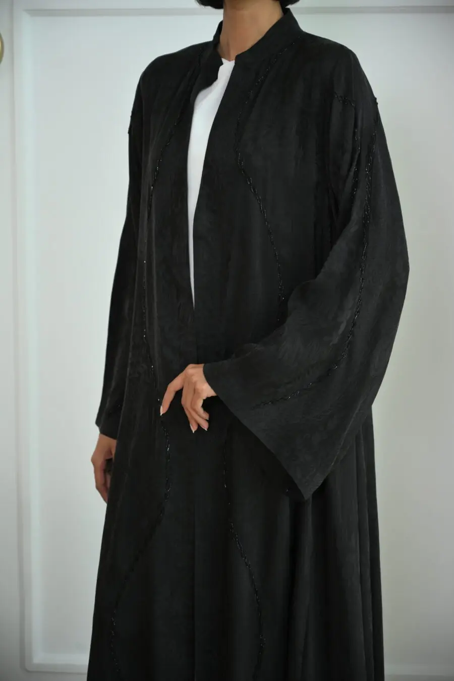 LF26005 – Black