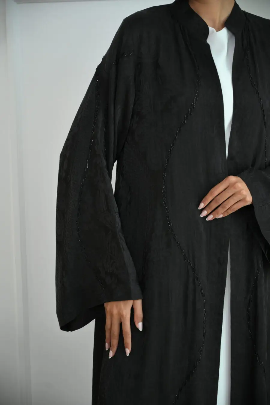 LF26005 – Black
