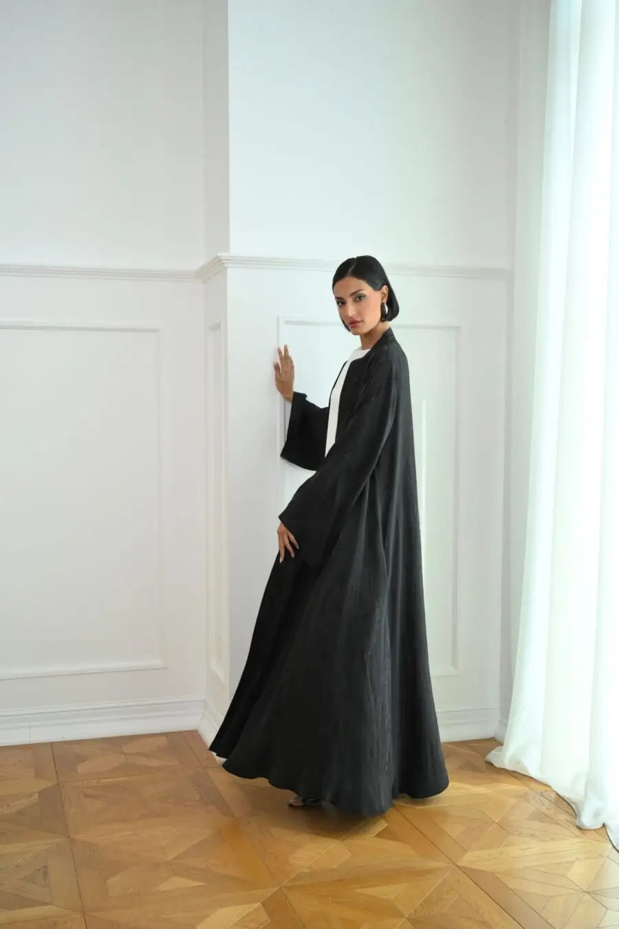 LF26005 – Black
