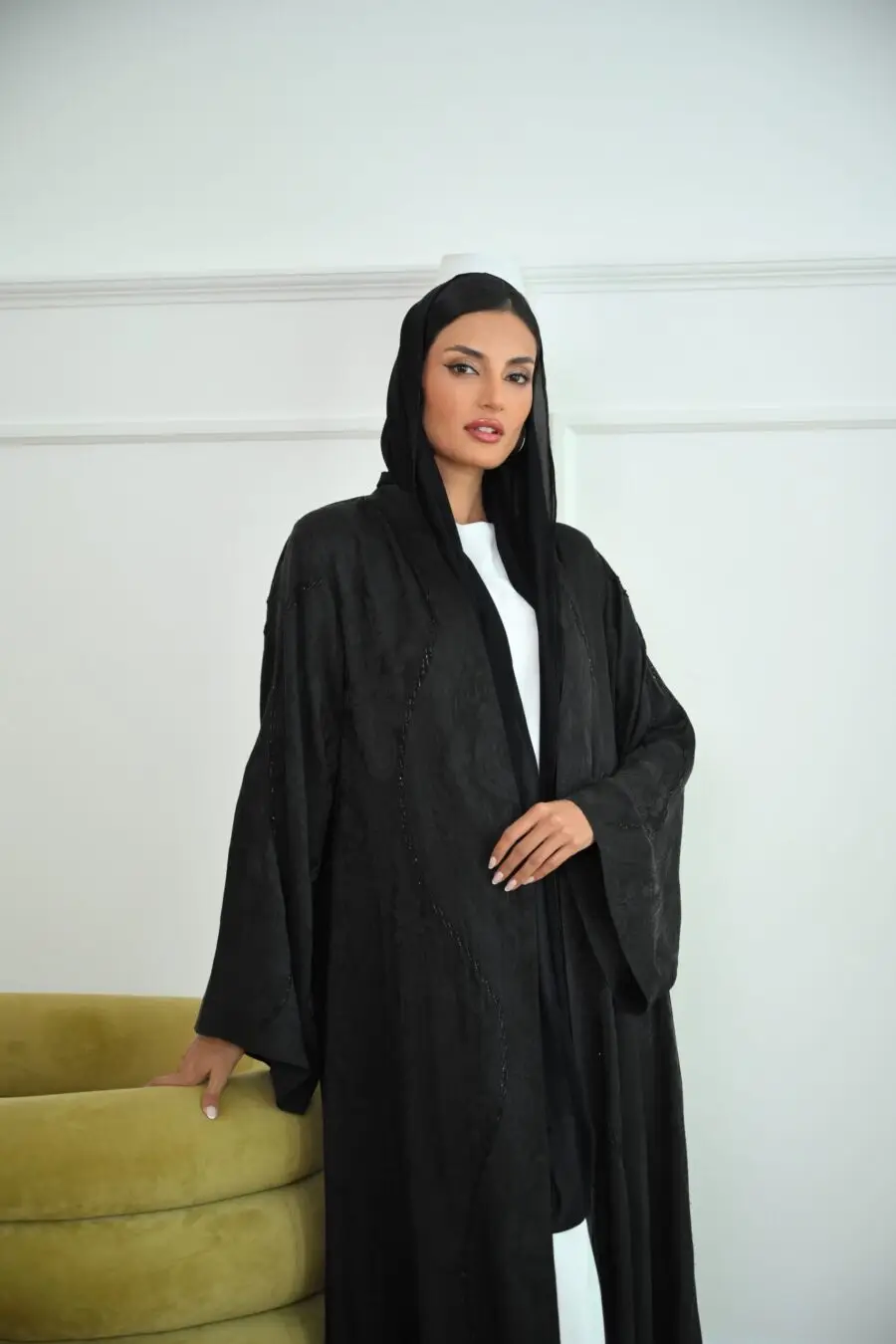 LF26005 – Black