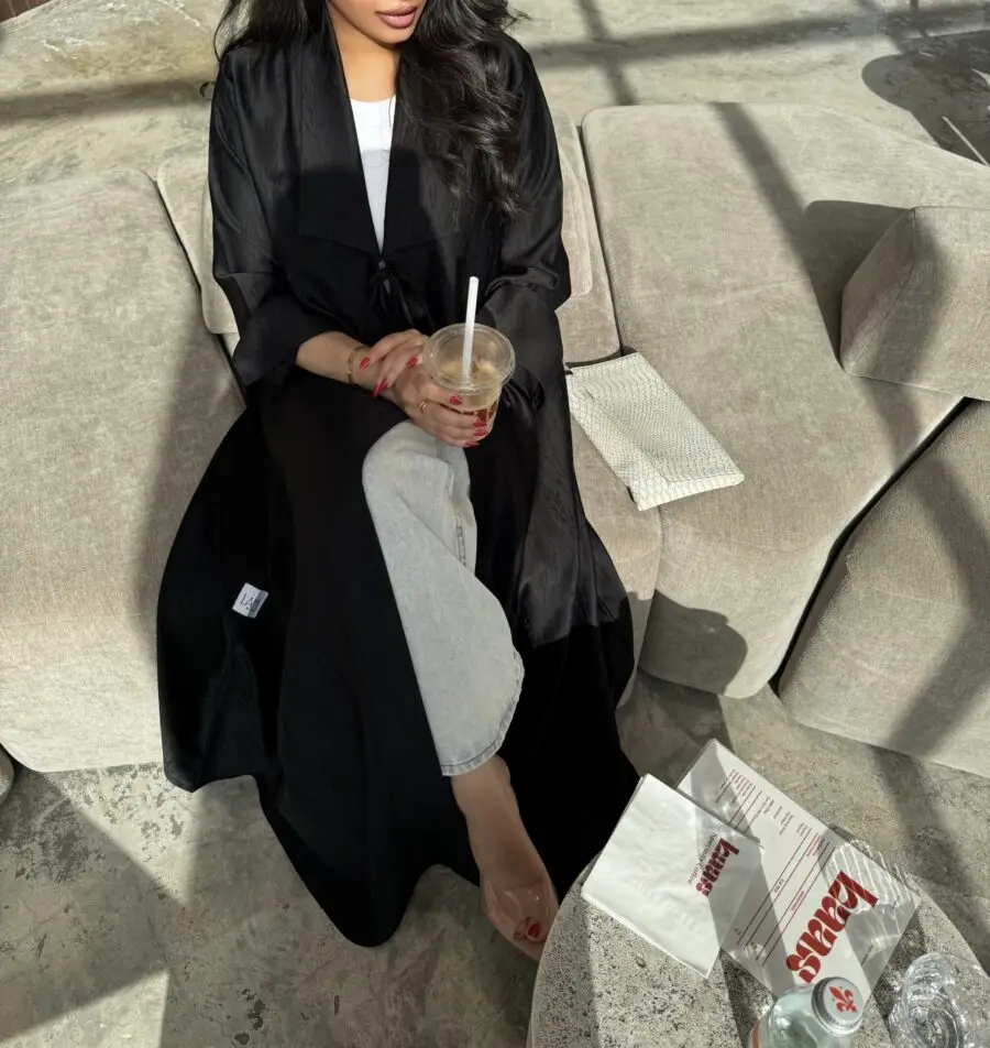 LAM029 – Black