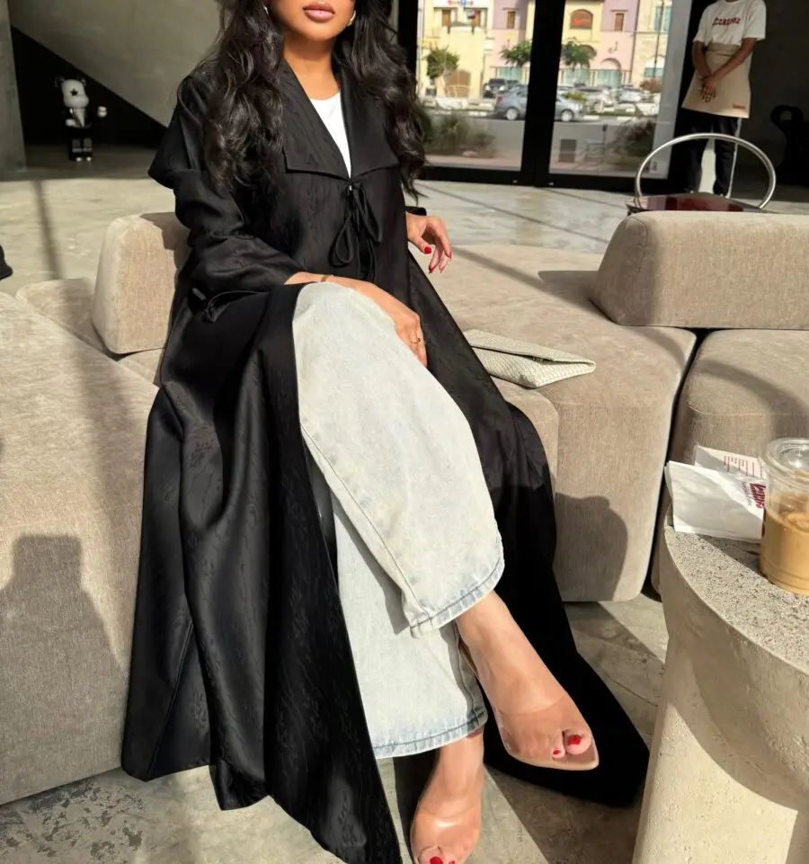 LAM029 – Black
